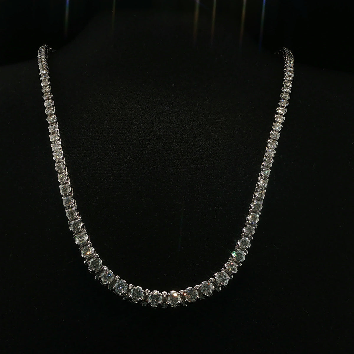 Graduated Diamond Tennis Necklace in White Gold
