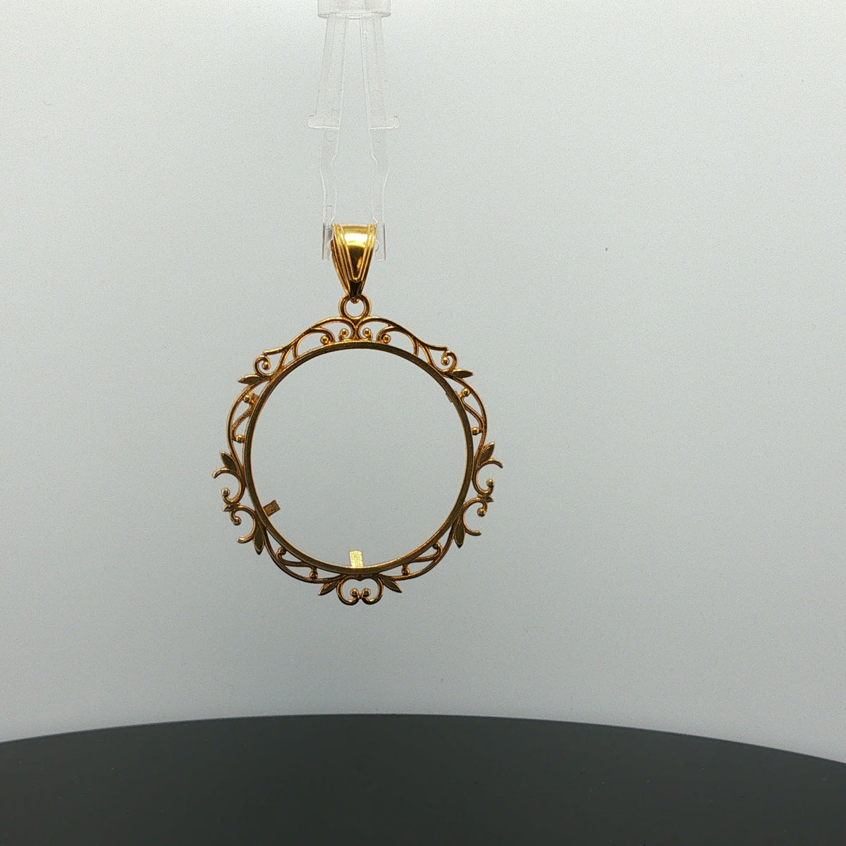 Ornate Scrollwork Circular Pendant Frame in Yellow Gold