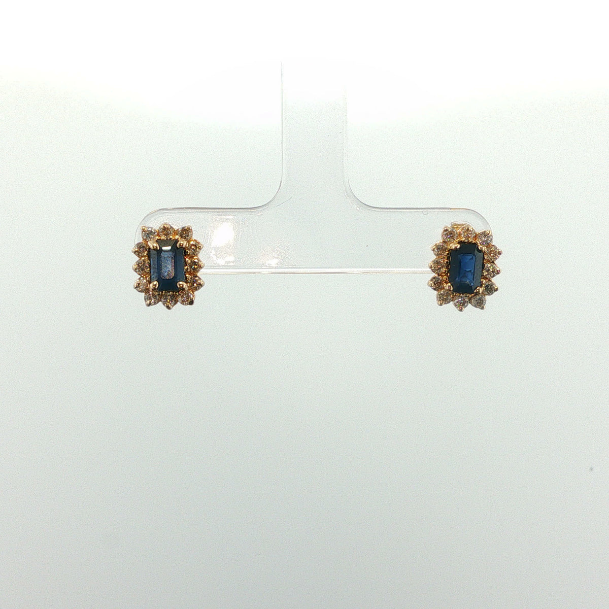 Royal Blue Sapphire Cluster Earrings in Yellow Gold