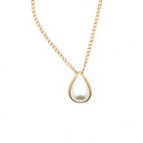 Yellow Gold Chain Necklace with Pear-Shaped Pearl Pendant