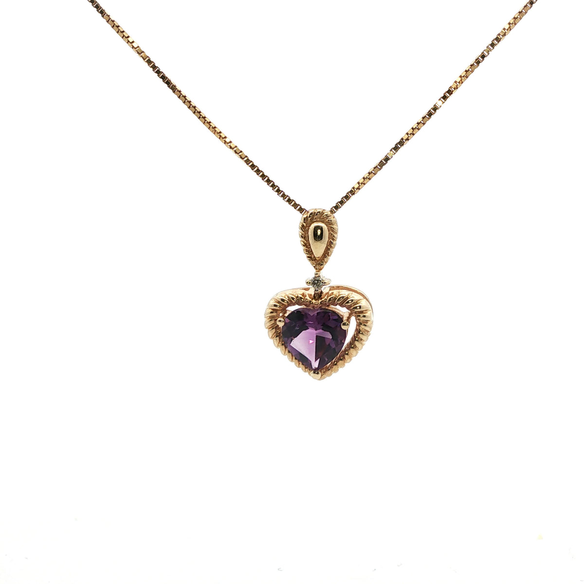 Yellow Gold Necklace with Heart-Shaped Amethyst Pendant