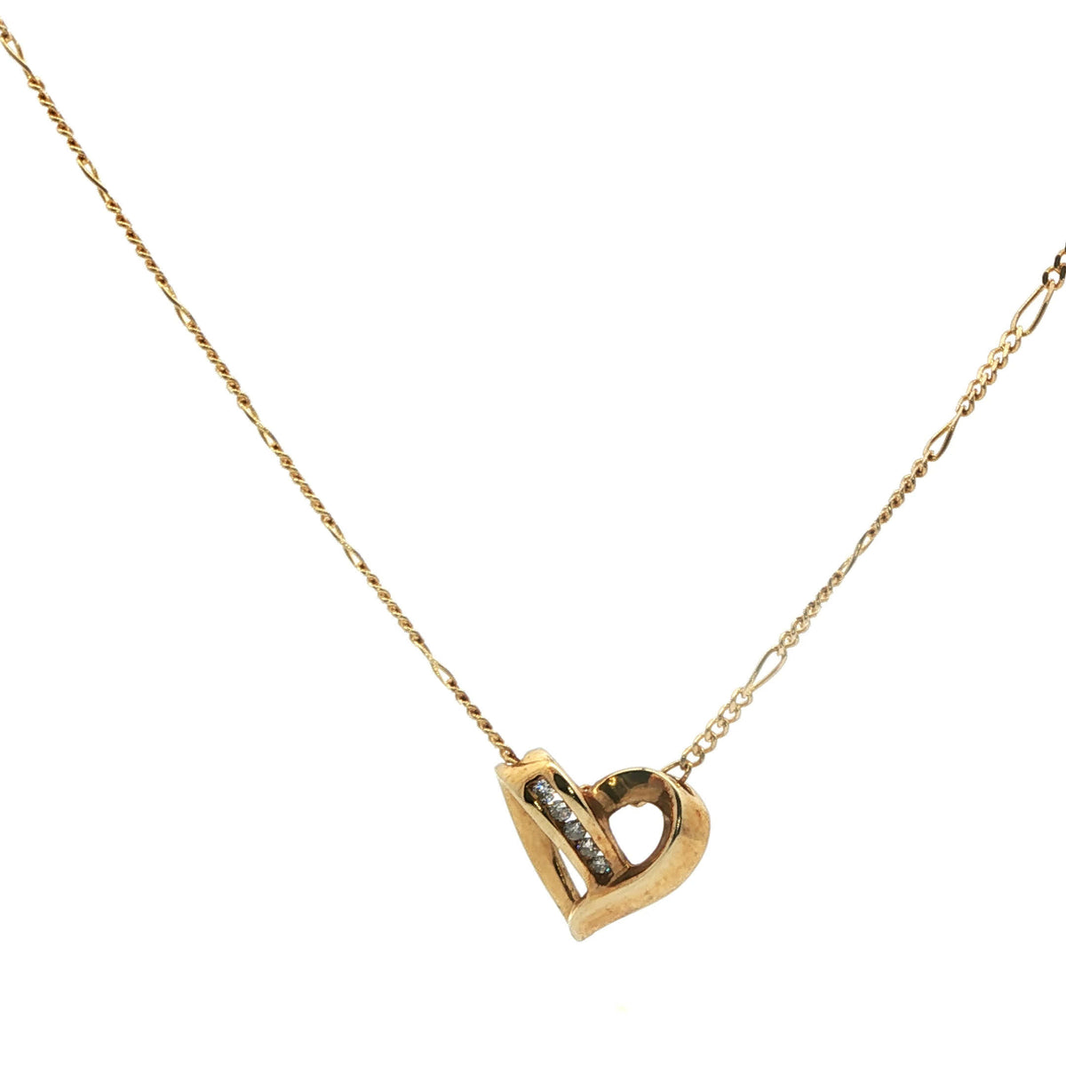 Yellow Gold Heart Pendant Necklace with Round Brilliant Cut Diamonds