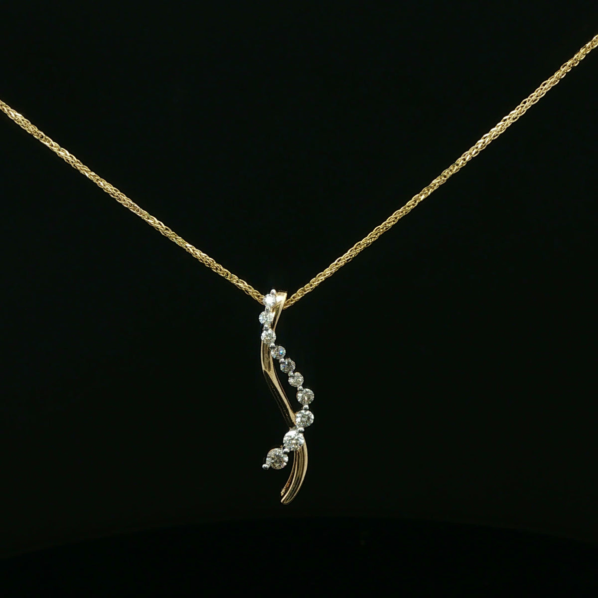 Diamond Wave Pendant Necklace in Yellow Gold