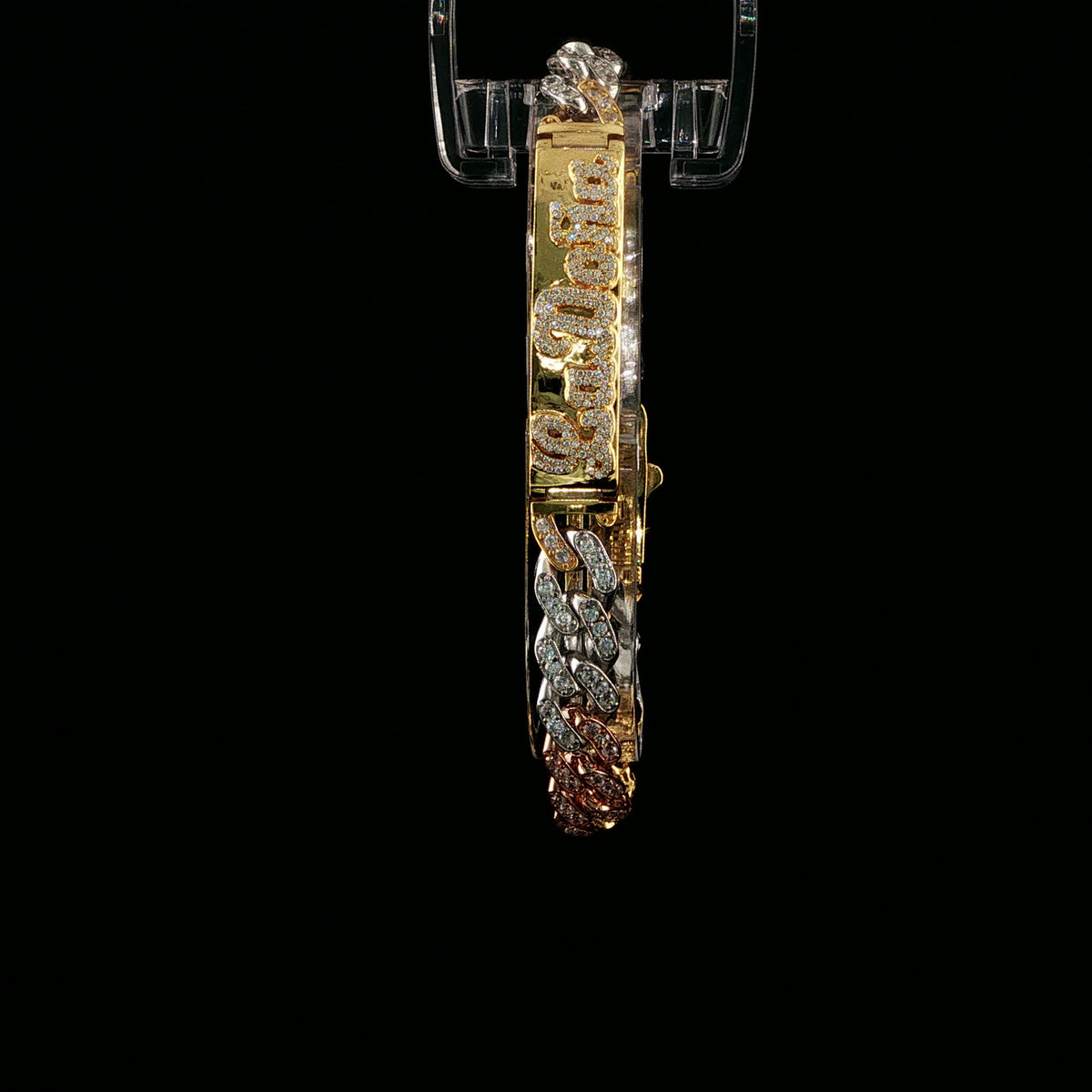 Diamond Nameplate Chain Bracelet in Yellow Gold