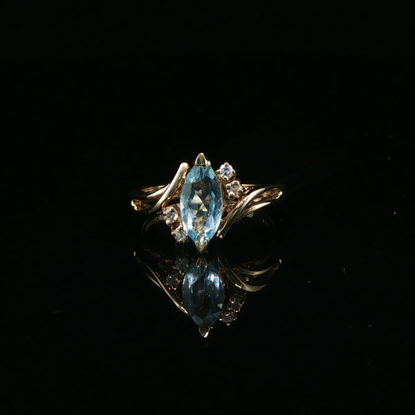Aquamarine Cocktail Ring in Yellow Gold