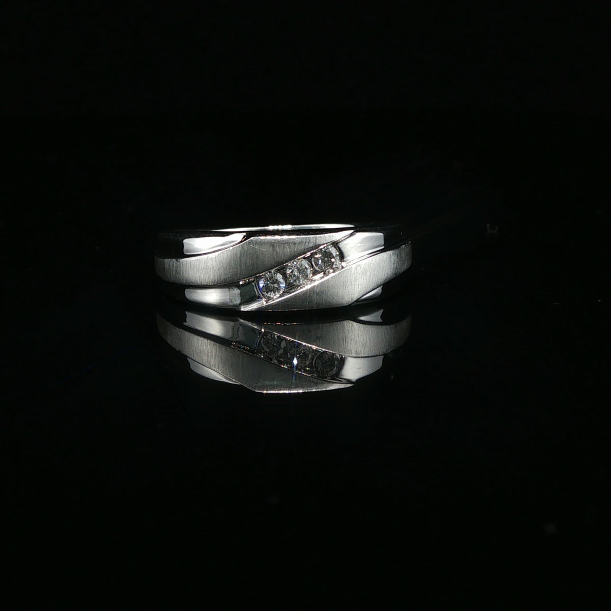 White Gold Multi-Stone Diamond Ring