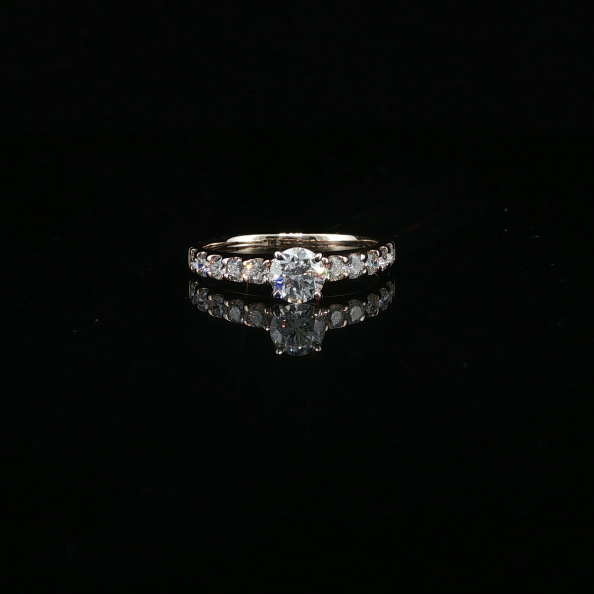 Diamond Engagement Ring in White Gold