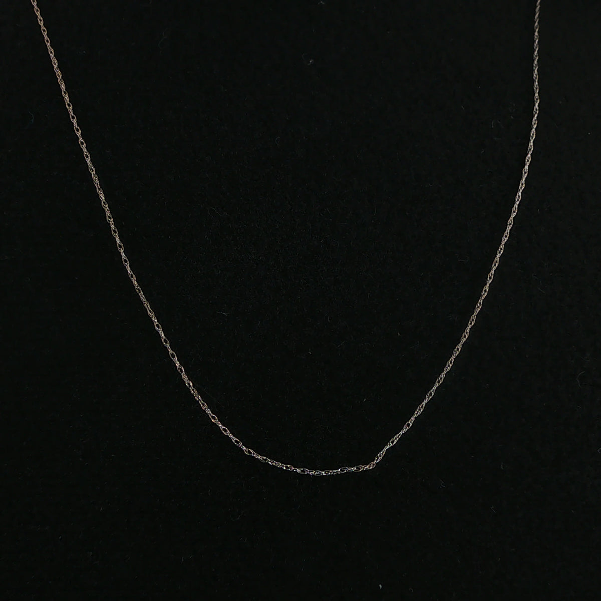 Delicate White Gold Chain Necklace