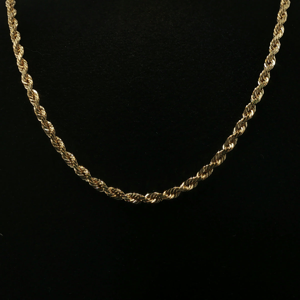 Classic Yellow Gold Rope Chain Necklace