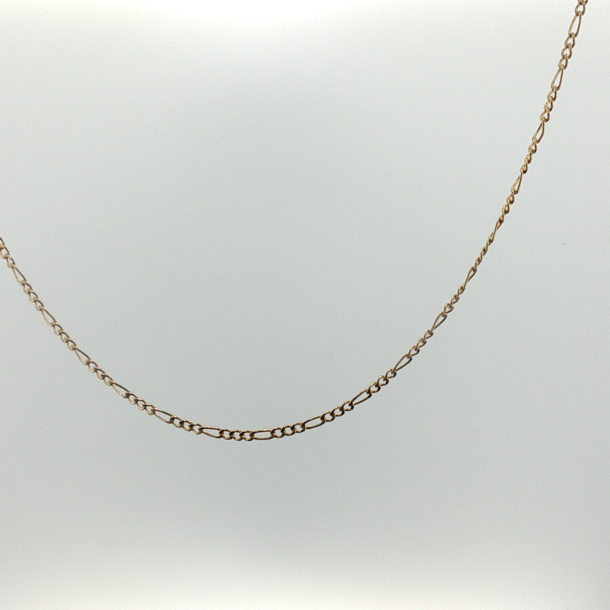Classic Figaro Chain Necklace in Yellow Gold