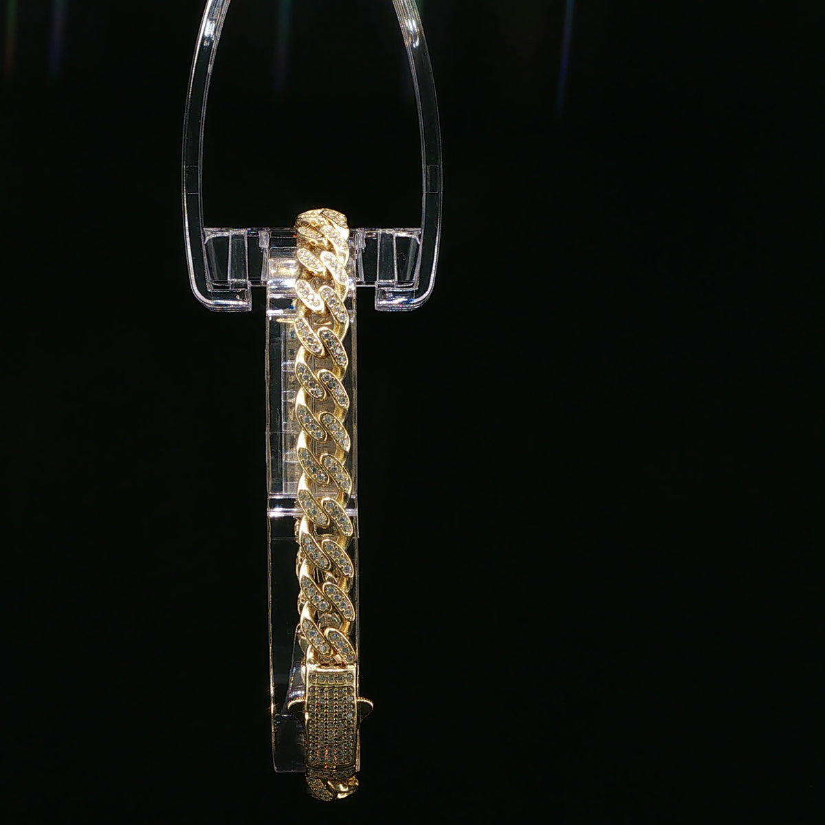 Diamond-Encrusted Yellow Gold Cuban Link Bracelet